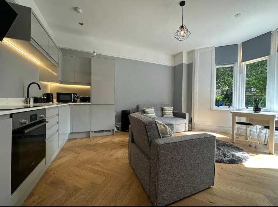 Superior Stay, Sophia Gardens, City Centre And Stadium Sleeps 4 Cardiff Dış mekan fotoğraf